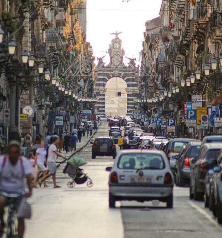Home Greco كاتانيا المظهر الخارجي الصورة